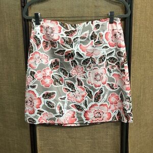 LOFT Coral Floral and Mocha Mini Skirt Size 6 NWT